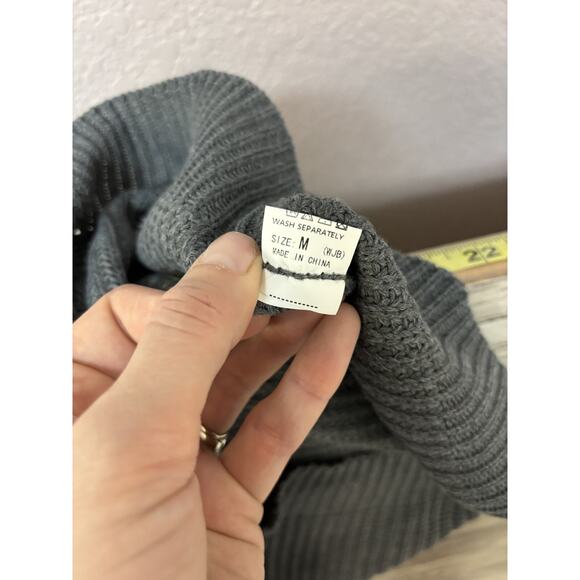 C+D+M Womens Sweater Size Medium Long Sleeve Pullover Gray New Casual Knit - Picture 10 of 15
